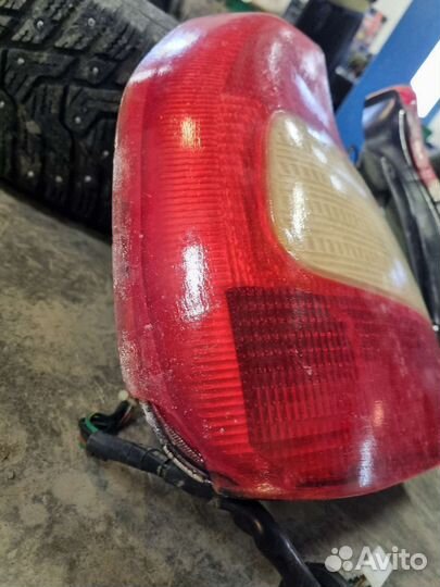 Фары на hyundai accent бу