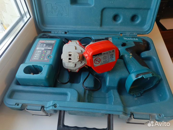 Шуруповерт makita 12v бу