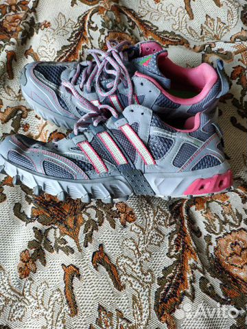 Кроссовки Adidas, Skechers