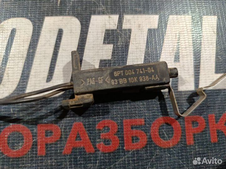 Датчик температуры воздуха Ford Focus 2 хэтчбек