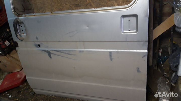 Сдвижная дверь на Соболь