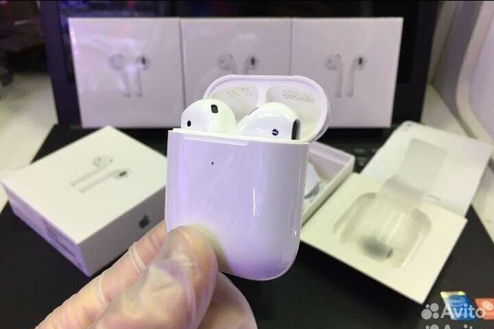 AirPods Pro / Pro 2 AirPods 2 AirPods 3