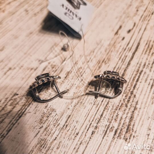 Серьги