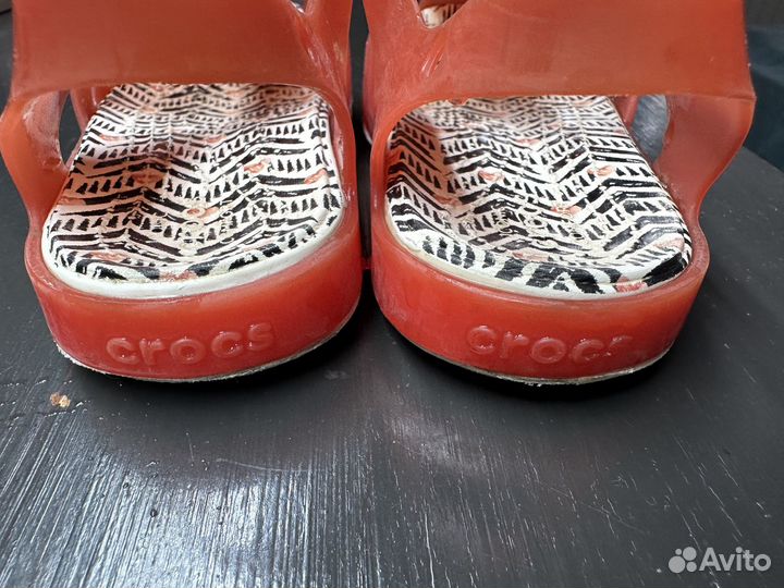 Crocs шлепанцы