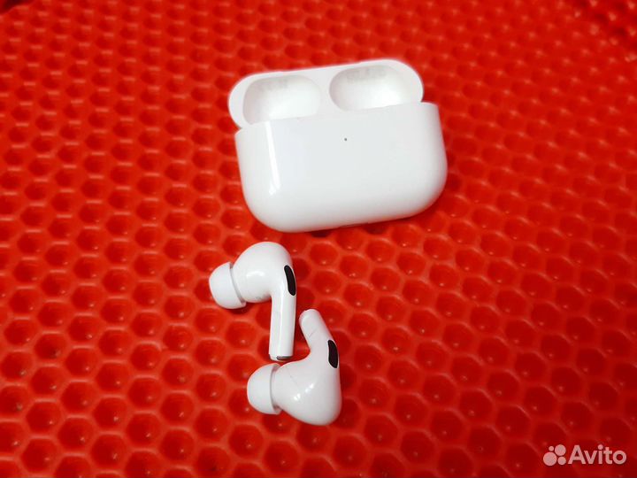 Беспроводные наушники Apple AirPods PRO (мл)