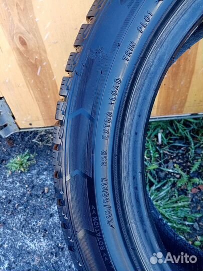 Triangle Snowlink TWT02 215/50 R17