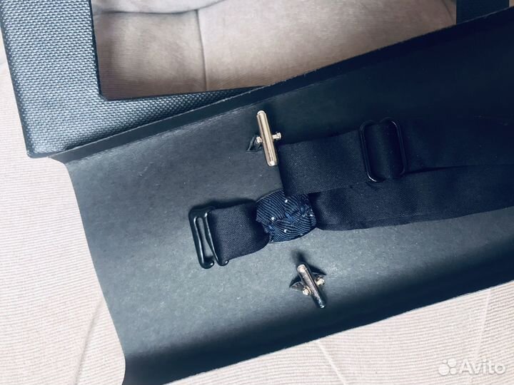 Бабочка, запонки, платочек