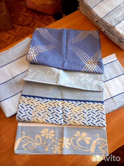 Комплекты в детскую кроватку пеленки