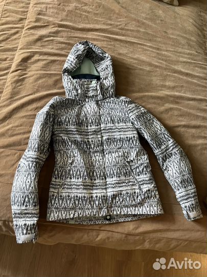 Горнолыжная куртка