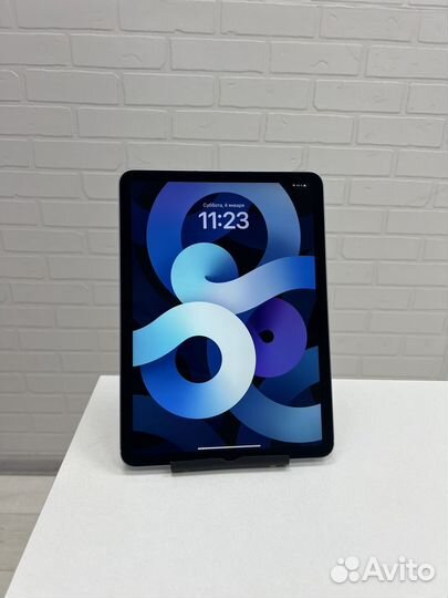 iPad Air 4 64GB LTE Sky Blue