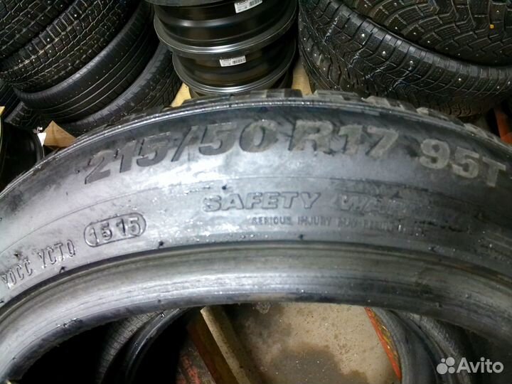 Kumho WinterCraft Ice WI31 215/50 R17