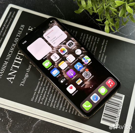 iPhone 11 Pro, 64 ГБ
