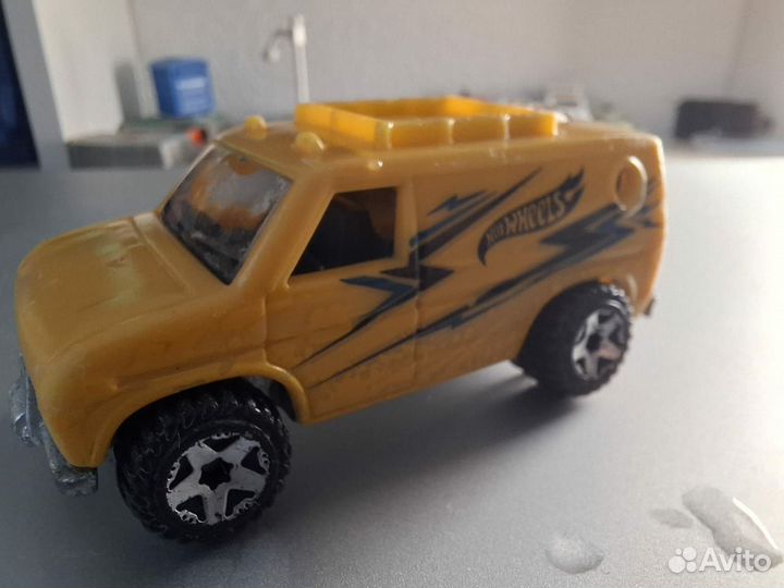 Автомобиль hot wheels w 5928 Baja Breaker