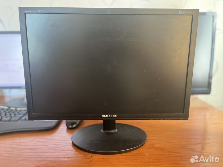 Монитор Samsung syncmaster e2220
