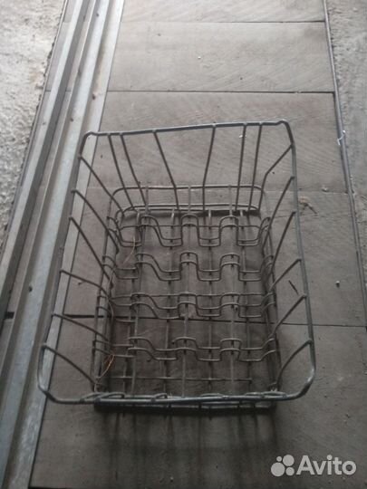 Ящик СССР для бутылок, клетка для грызунов