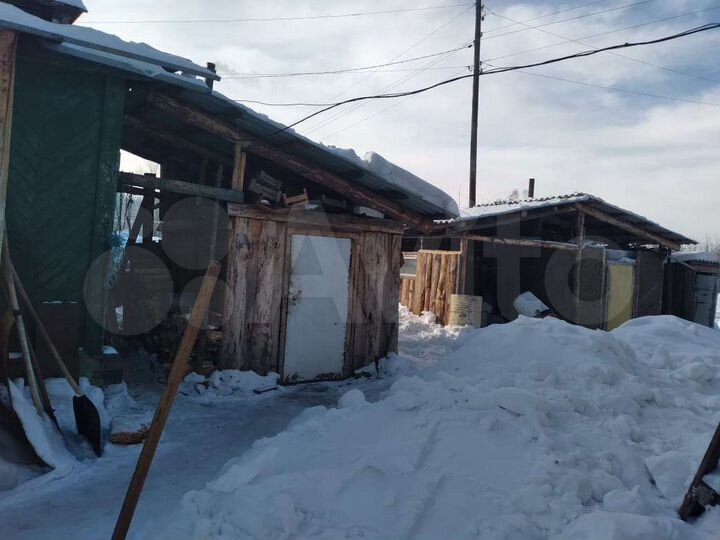 Дом 40 м² на участке 18,7 сот.