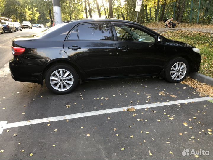 Toyota Corolla 1.6 AT, 2011, 303 000 км