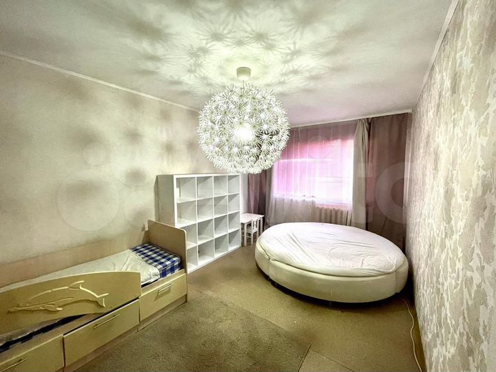 3-к. квартира, 65 м², 6/9 эт.