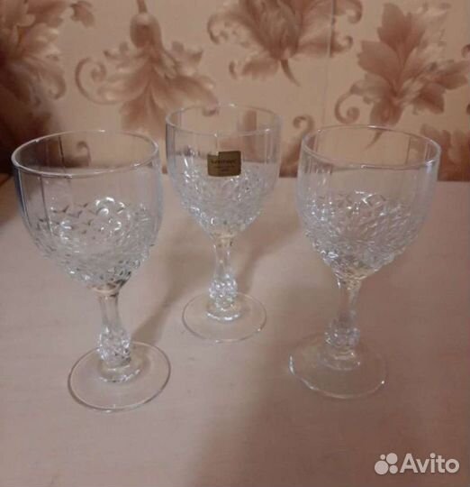 Посуда из фарфора,стекла,хрусталя