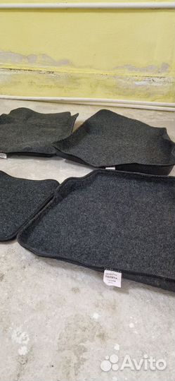 Комплект ковриков toyota corolla e180