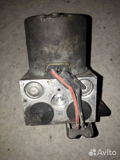 Блок ABS Nissan Primera 2.0