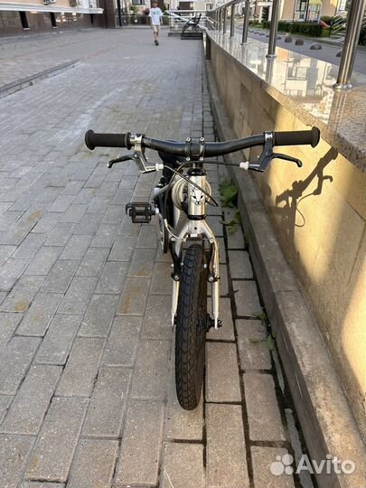 Велосипед jetcat 16