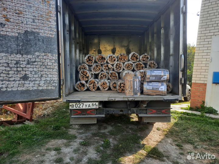Дрова колотые дубовые
