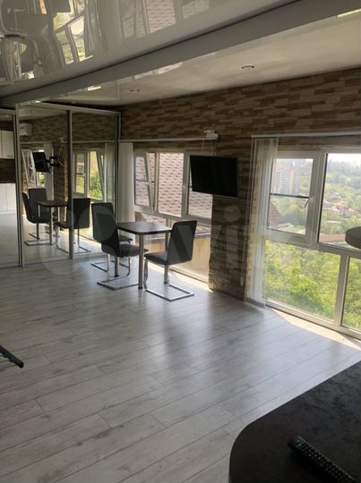 1-к. квартира, 40 м², 1/2 эт.