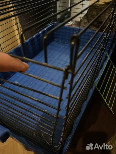 Большая клетка для кролика