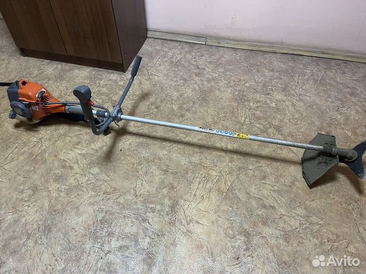 Бензокоса oleo mac sparta 25