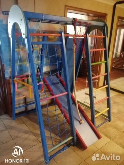 Домашний детский спортивный комплекс