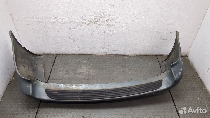 Бампер задний Dodge Caravan, 2006