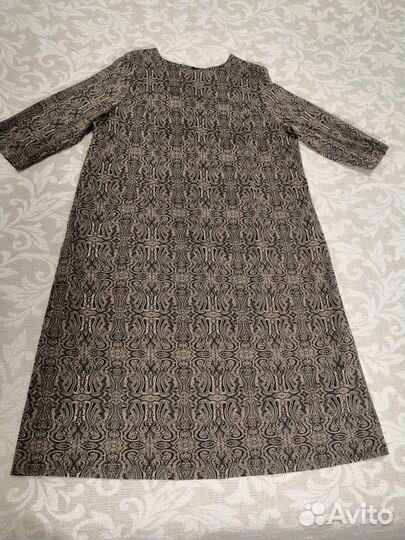 Эффектное платье из жакардовой ткани