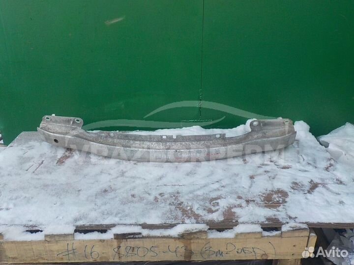 Усилитель бампера Renault Laguna