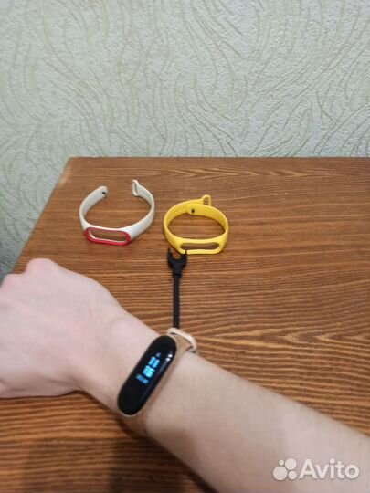 Часы xiaomi mi band 3