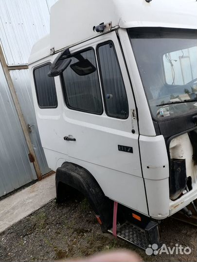 Кабина мерседес 814,817,1120,1320 со спалкой