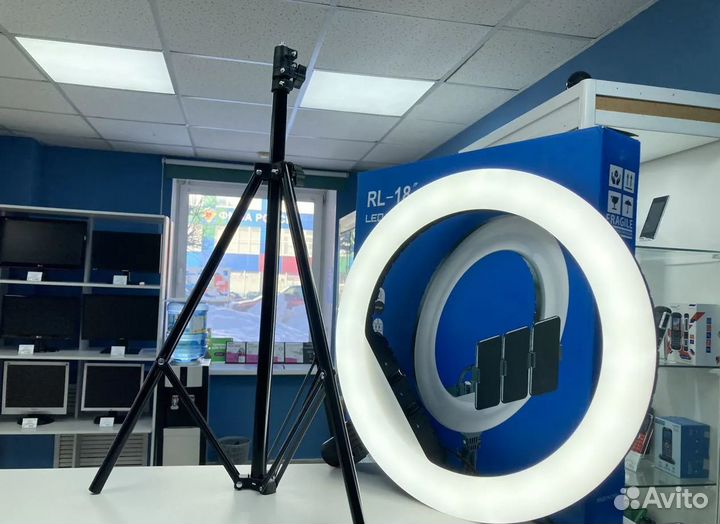 Кольцевая лампа 45 см со штативом Новая