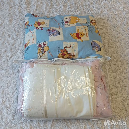 Комплект детского постельного белья в кроватку