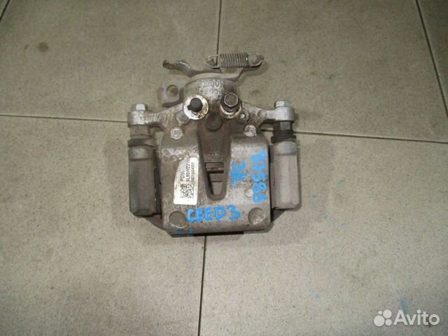 Суппорт задний левый Kia Ceed 3 (CD)