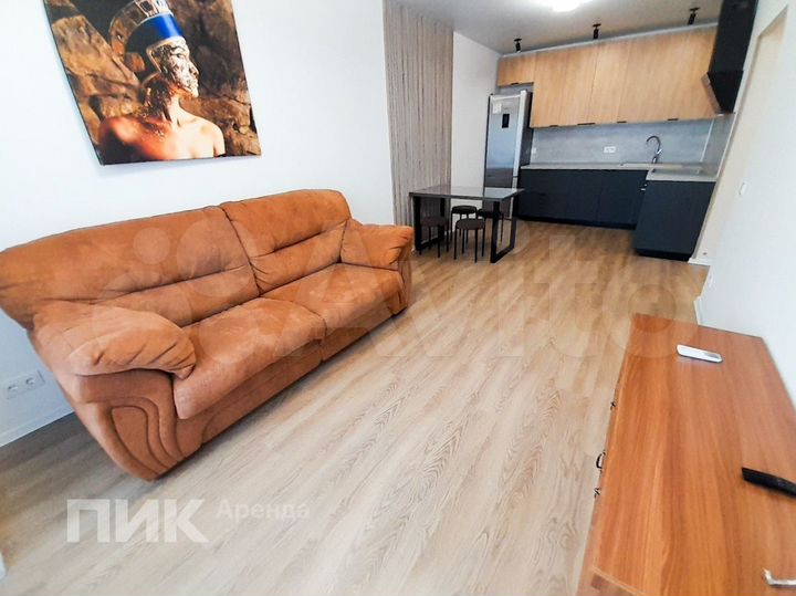 2-к. квартира, 59 м², 10/16 эт.