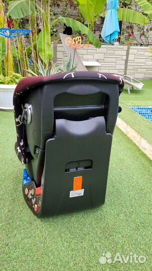 Детское автомобильное кресло бу