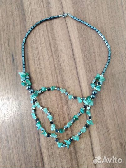 Колье из самоцветов