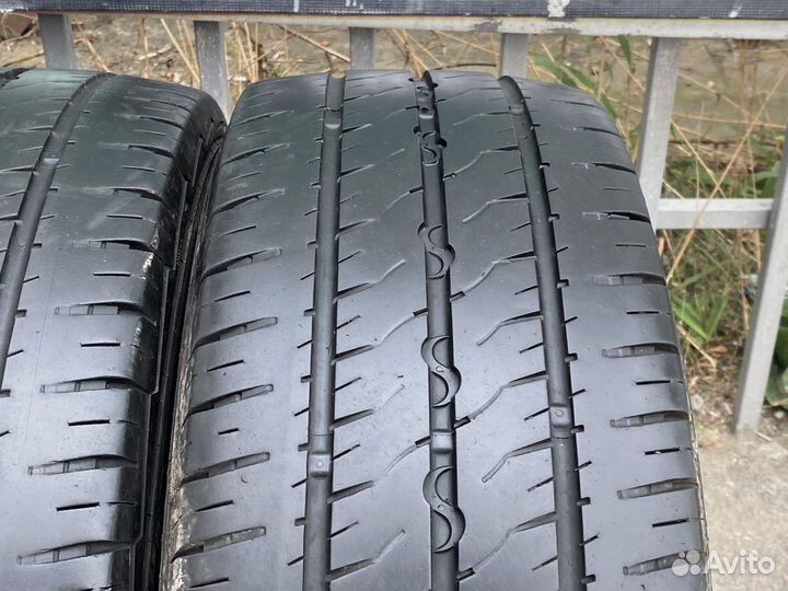 Semperit Van-Life 2 235/65 R16C