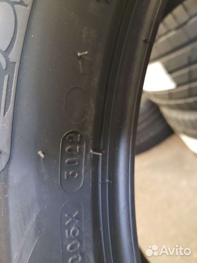 Michelin X-Ice Snow SUV 275/50 R22 115H