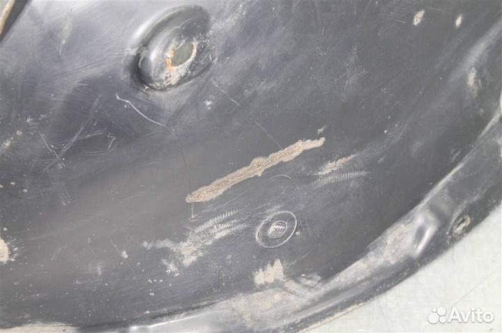 Локер передний левый Volkswagen Touareg (02-07)