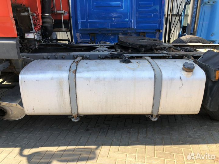 Бак топливный 690 L Daf XF105
