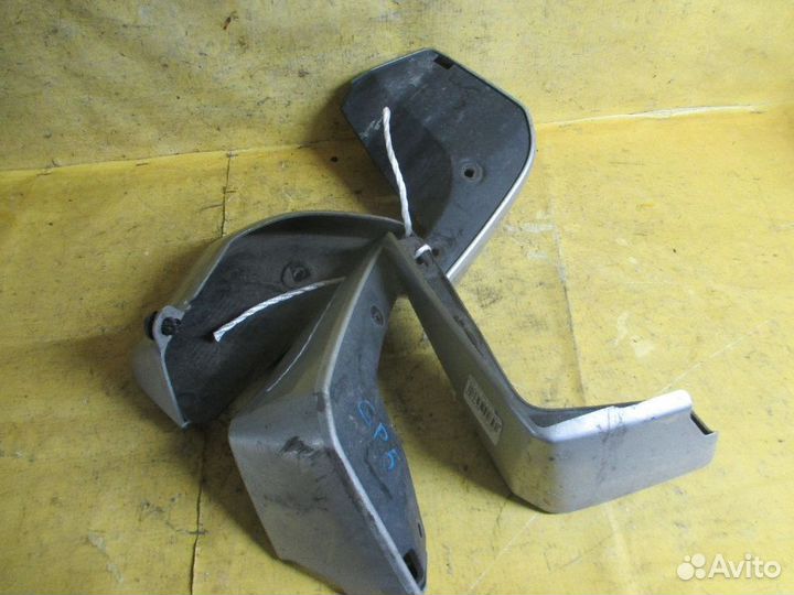 Брызговик Honda Fit hybrid GP5