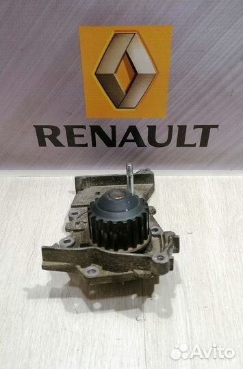 Помпа водяной насос Renault sandero stepway