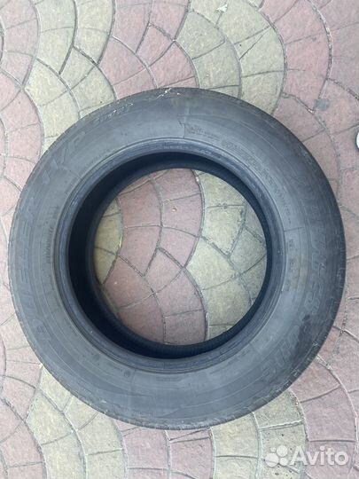 Bridgestone Dueler H/P 215/65 R17 99V