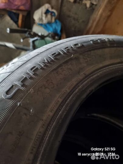 GT Radial Champiro 228 235/55 R17